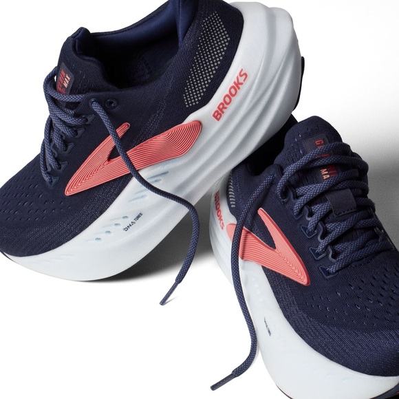 Brooks Glycerin Max |  Navy and Pink Running Shoes - Picture 1 of 4